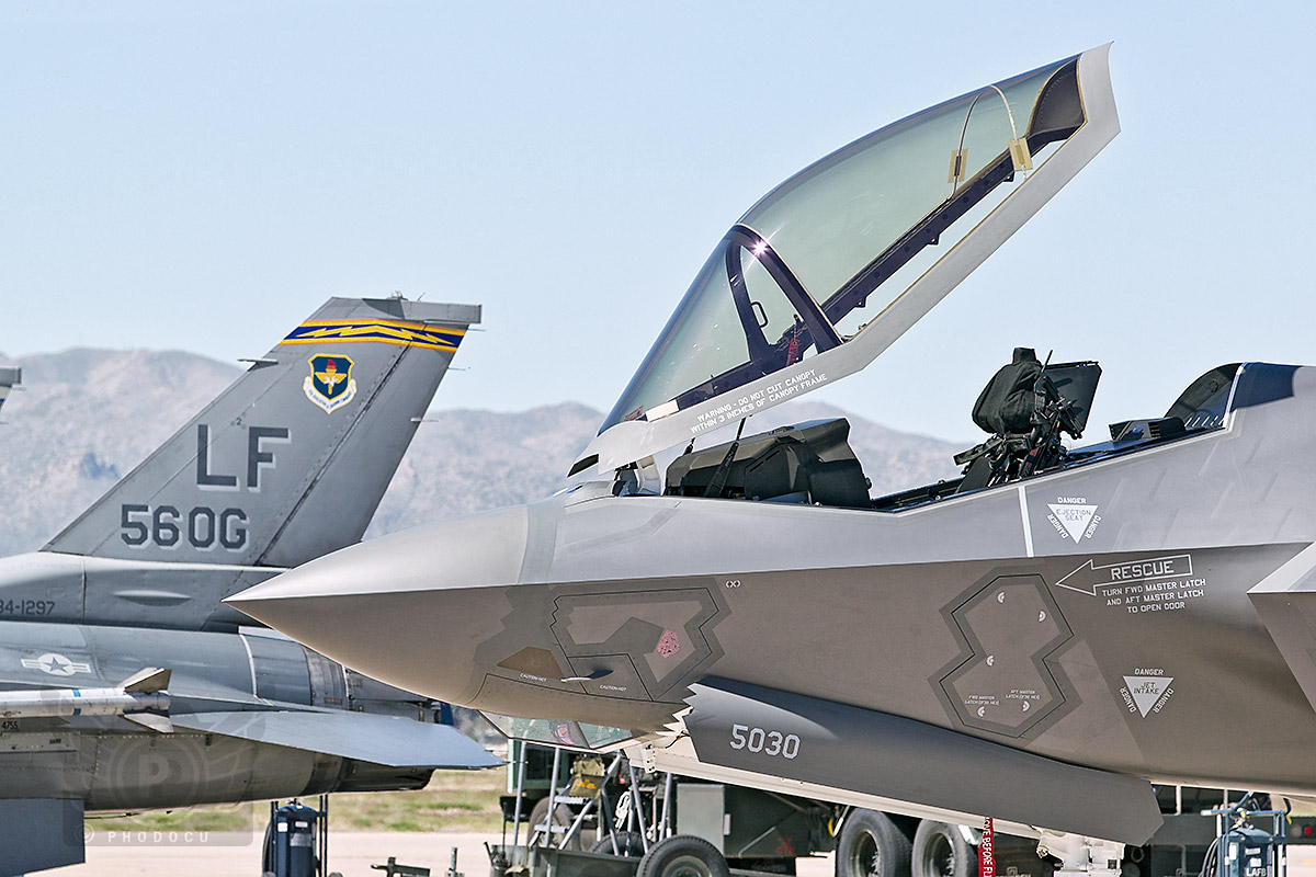 Air Force investigating in-flight mechanical issue on Luke F-35